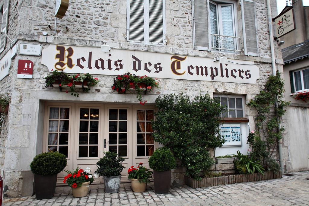 Hotel Le Relais Des Templiers Beaugency Exterior foto